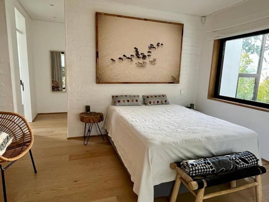 Modern On The Foot Of Table Mountain Apartment Cape Town
